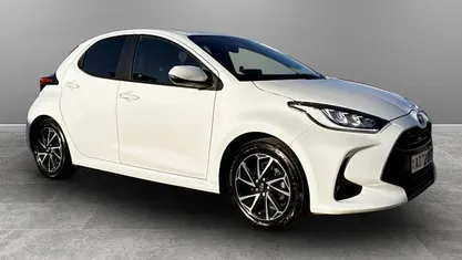 Used Toyota Yaris Hybrid Design 116 HP (85 kW) 2026 Hatchback