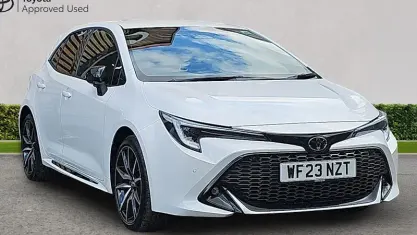 Used Toyota Corolla Sport 140 HP (102 kW) 2023 White Hatchback