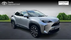 Used 2025 Toyota Yaris Hybrid Design Estate | £22,911 (Fair price)