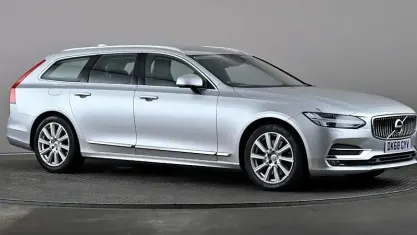 Used Volvo V90 Inscription 190 HP (139 kW) 2018 Silver Estate