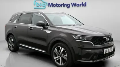 Used Kia Sorento 201 HP (147 kW) 2021 Brown SUV