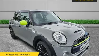 Used Mini Cooper S Hatch 170 HP (125 kW) 2017 Hatchback
