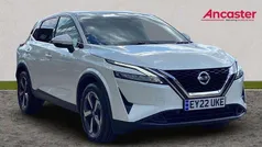 White Used 2022 Nissan Qashqai N-Connecta SUV | £19,975 (Fair price)