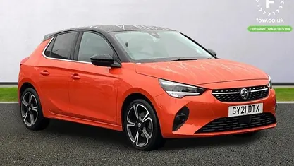 Used Vauxhall Corsa Design Edition 101 HP (74 kW) 2020 Orange Hatchback