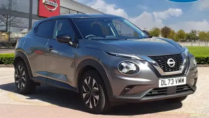 Second-hand Nissan Juke Acenta 114 CP (83 kW) 2023 Gri SUV