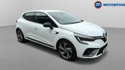 Used Renault Clio V RS Line 90 HP (66 kW) 2023 White Hatchback