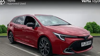 Used Toyota Corolla 178 HP (130 kW) 2025 Red Estate