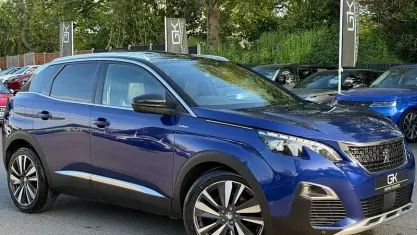 Second-hand Peugeot 3008 Premium 131 CP (96 kW) 2020 Albastru SUV
