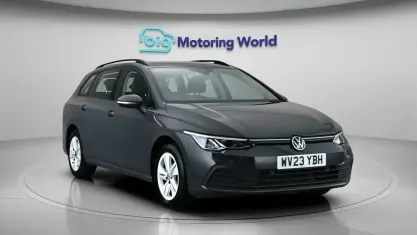 Used VW Golf VIII Life 150 HP (110 kW) 2023 Grey Estate