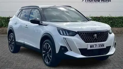 Used Peugeot 2008 Premium 131 HP (96 kW) 2021 White SUV