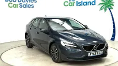 Blue Used 2018 Volvo V40 Momentum Estate | £8,700 (Fair price)
