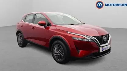 Used Nissan Qashqai Acenta Premium 140 HP (102 kW) 2023 Red SUV