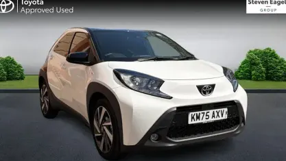 Used Toyota Aygo X 72 HP (52 kW) 2025 White SUV