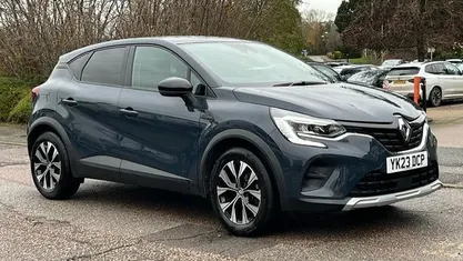 Used 2023 Renault Captur Evolution SUV | £15,219 (Fair price)