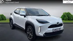 Used 2025 Toyota Yaris Hybrid Estate | £24,356 (Fair price)