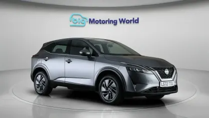 Gebraucht Nissan Qashqai Acenta Premium 140 PS (102 kW) 2022 Grau SUV