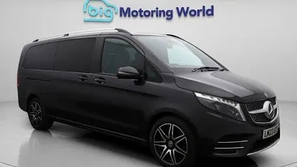 Used Mercedes V300 AMG line 237 HP (174 kW) 2023 Grey MPV