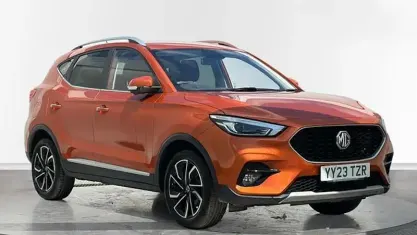 Used MG ZS Exclusive 106 HP (77 kW) 2023 Orange SUV