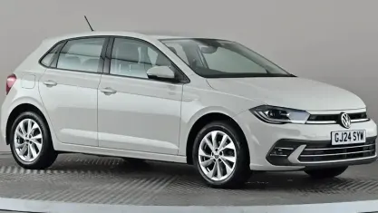 Used VW Polo Style 95 HP (69 kW) 2024 Grey Hatchback