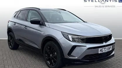 Used Vauxhall Grandland X 131 HP (96 kW) 2024 SUV