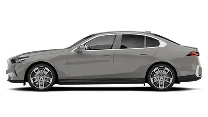 New 2025 BMW i5 M Sport Sedan | £66,591 (Fair price)