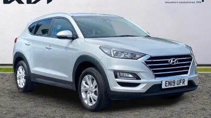 Used Hyundai Tucson SE 132 HP (97 kW) 2019 Silver SUV
