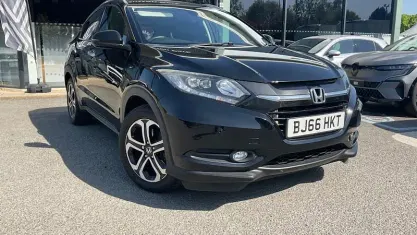 Second-hand Honda HR-V Hybrid 131 CP (96 kW) 2018 SUV