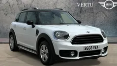 White Used 2018 Mini Cooper Countryman SUV | £14,495 (Fair price)
