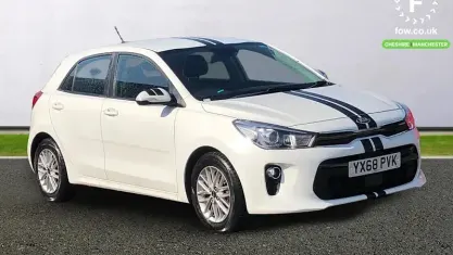 Usata Kia Rio 99 CV (72 kW) 2020 Utilitaria