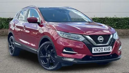 Used Nissan Qashqai Tekna 160 HP (117 kW) 2020 Red SUV
