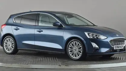 Begagnad Ford Focus Titanium X 125 HK (91 kW) 2020 Halvkombi
