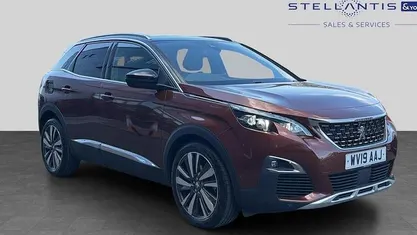 Used Peugeot 3008 Premium 181 HP (133 kW) 2020 SUV