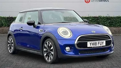 Used Mini Cooper Hatch 136 HP (100 kW) 2018 Blue Hatchback