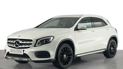 Usado Mercedes GLA200 AMG line 156 HP (114 kW) 2019 Branco SUV