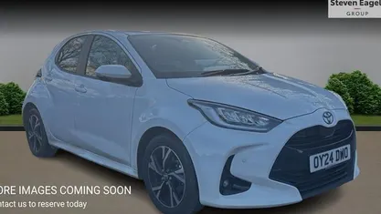 Used Toyota Yaris Hybrid Design 116 HP (85 kW) 2026 Hatchback