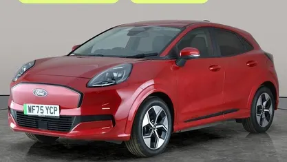 Used 2025 Ford Puma Select SUV | £20,461 (Good price)
