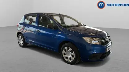 Used Dacia Sandero Essentiel 73 HP (53 kW) 2020 Blue Hatchback