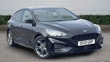 Used Ford Focus ST-Line 155 HP (114 kW) 2021 Black Hatchback