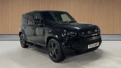 Used Land Rover Defender HSE Dynamic 300 HP (220 kW) 2023 Santorini black SUV