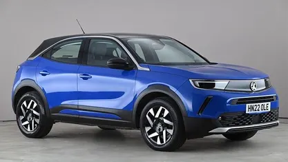 Second-hand Vauxhall Mokka Elite 101 CP (74 kW) 2022 Albastru SUV
