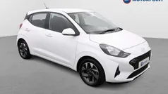 White Used 2024 Hyundai i10 Advanced Hatchback | £14,699 (Fair price)