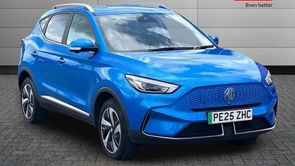 Używany MG ZS Trophy Connect 128 kW (175 KM) 2022 Sedan/Limuzyna