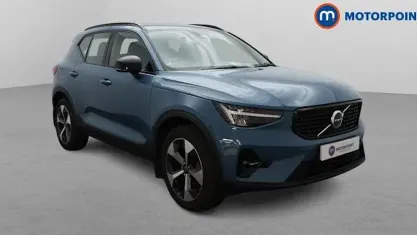 Begagnad Volvo XC40 Plus 163 HK (119 kW) 2026 SUV