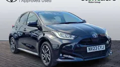 Black Used 2023 Toyota Yaris Hybrid Design Hatchback | £18,250 (Fair price)