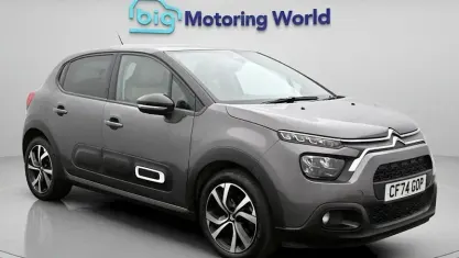 Usado Citroën C3 PureTech 110 HP (80 kW) 2024 Cinzento Citadino