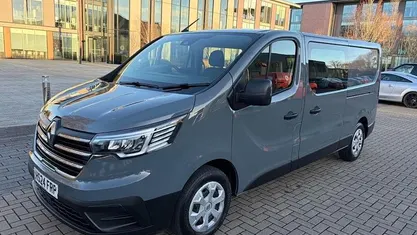 Used 2025 Renault Trafic MPV | £23,490 (Fair price)