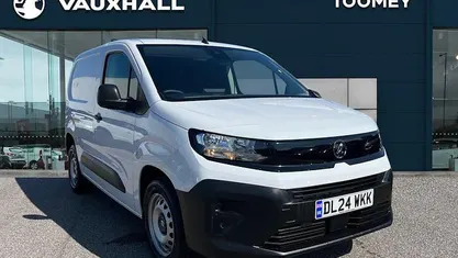 Used Vauxhall Combo 102 HP (75 kW) 2025 MPV