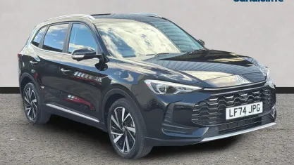 Used MG ZS Trophy 196 HP (144 kW) 2024 Metallic  black pearl SUV