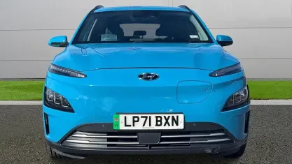 Usado Hyundai Kona Ultimate 150 kW (204 HP) 2022 Azul SUV