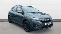 Green Used 2024 Dacia Sandero Extreme Hatchback | £14,190 (Fair price)